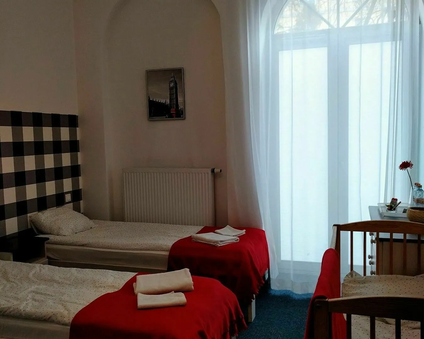 Hostel Ll20